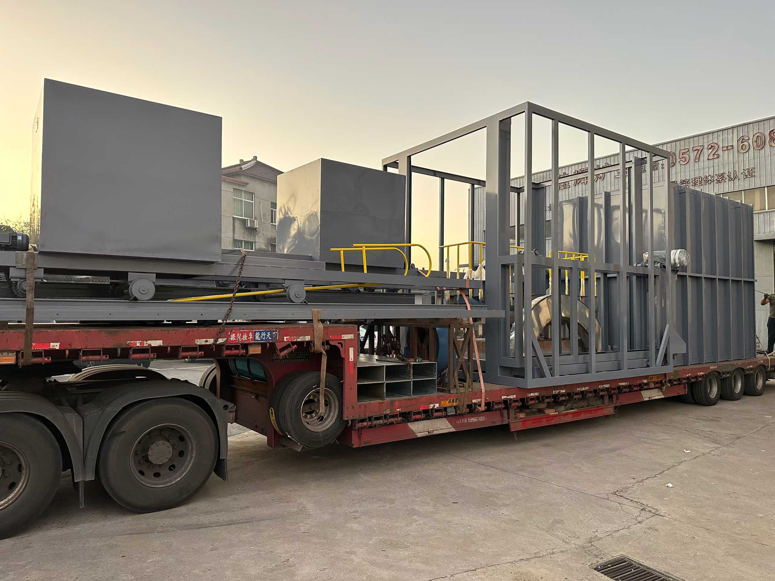 1763121397103967.jpg 1763121397103967.jpg