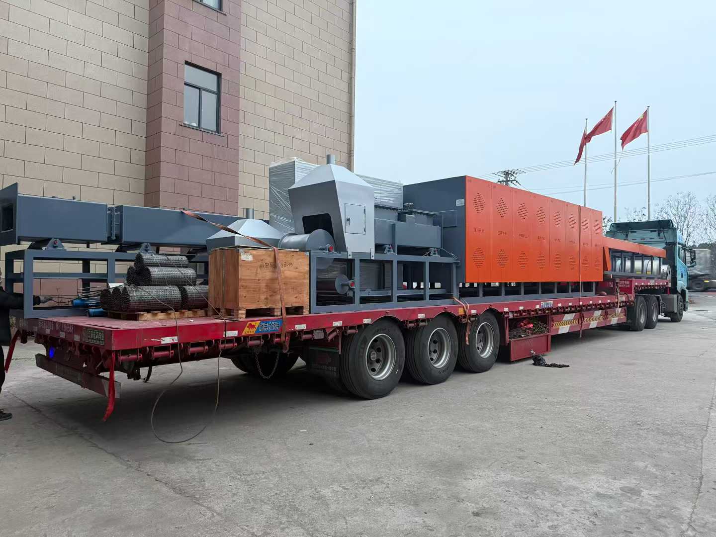 不锈钢光亮退火炉发货